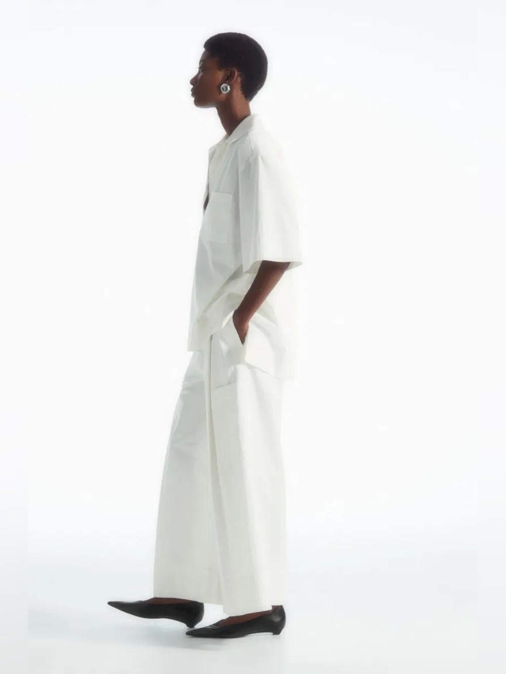COS Elasticized Pleated Culottes White Cotton - Picture 4 of 17